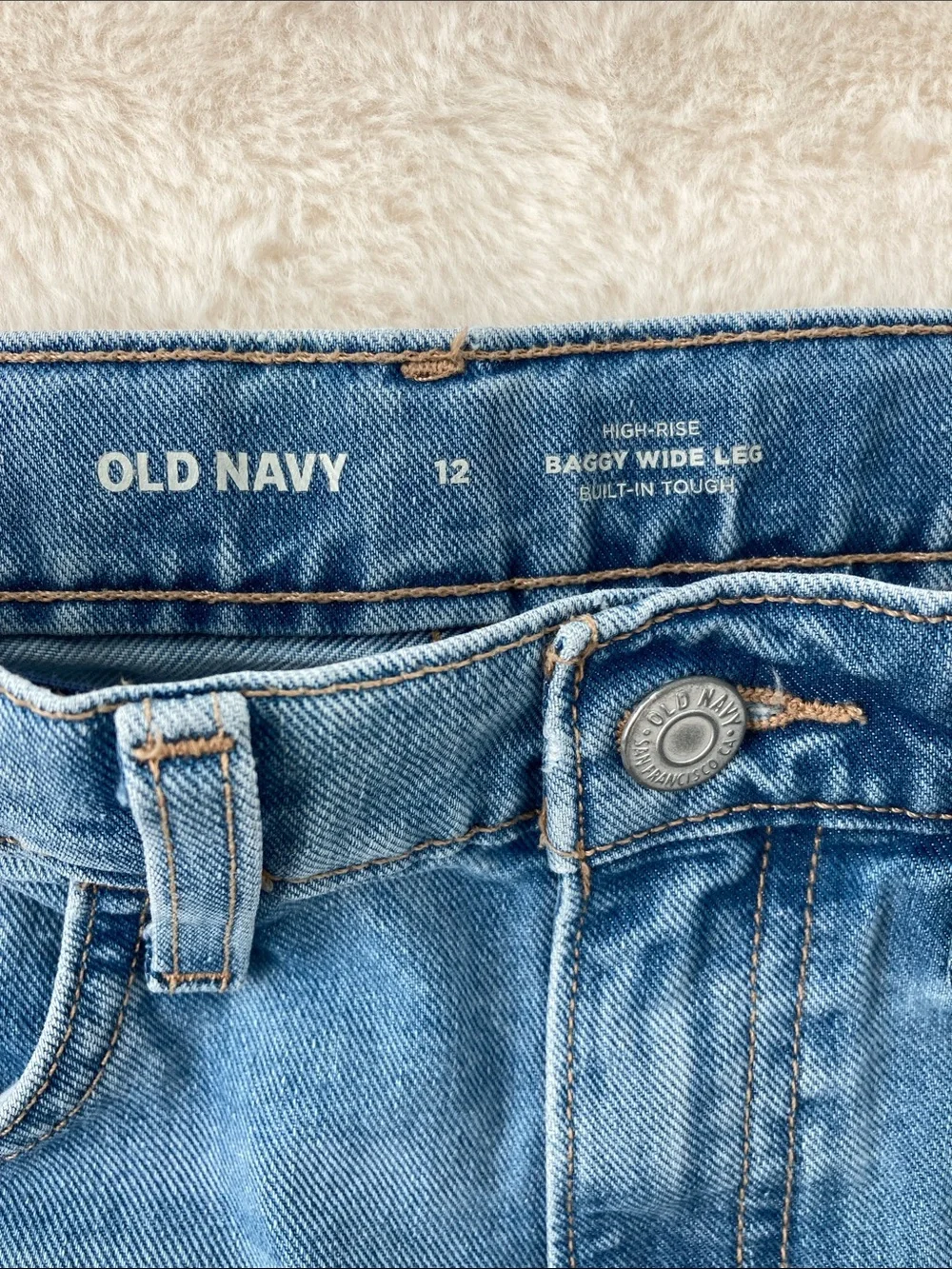 SALE! 50% Off Old Navy Kids Blue high rise Baggy wide leg jeans Size 12